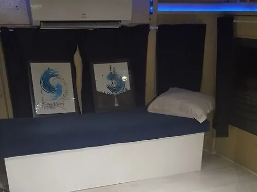 ** Hotel Appartements de l'Auberge du Chemin de Fer Lanester France